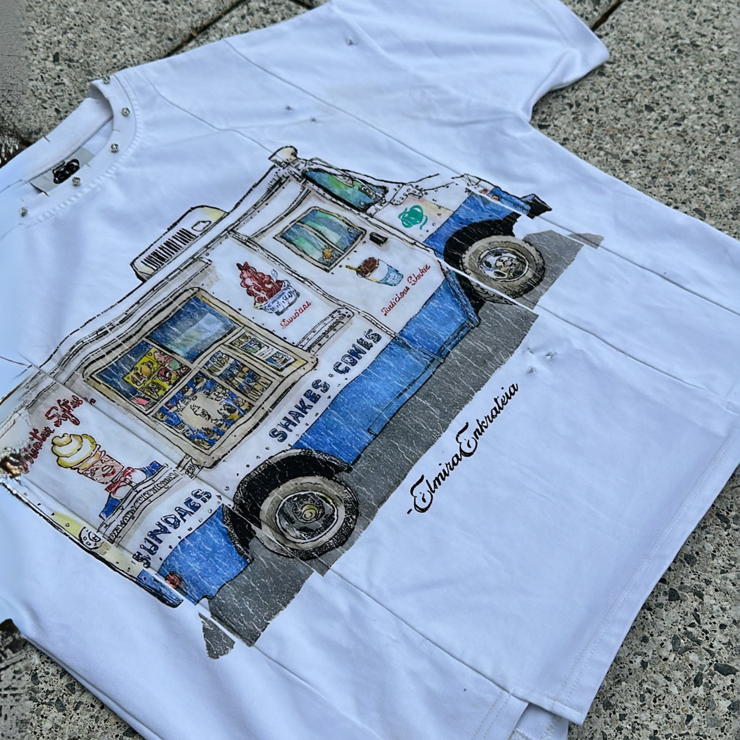 "Mr.softEE" Uneven Tee