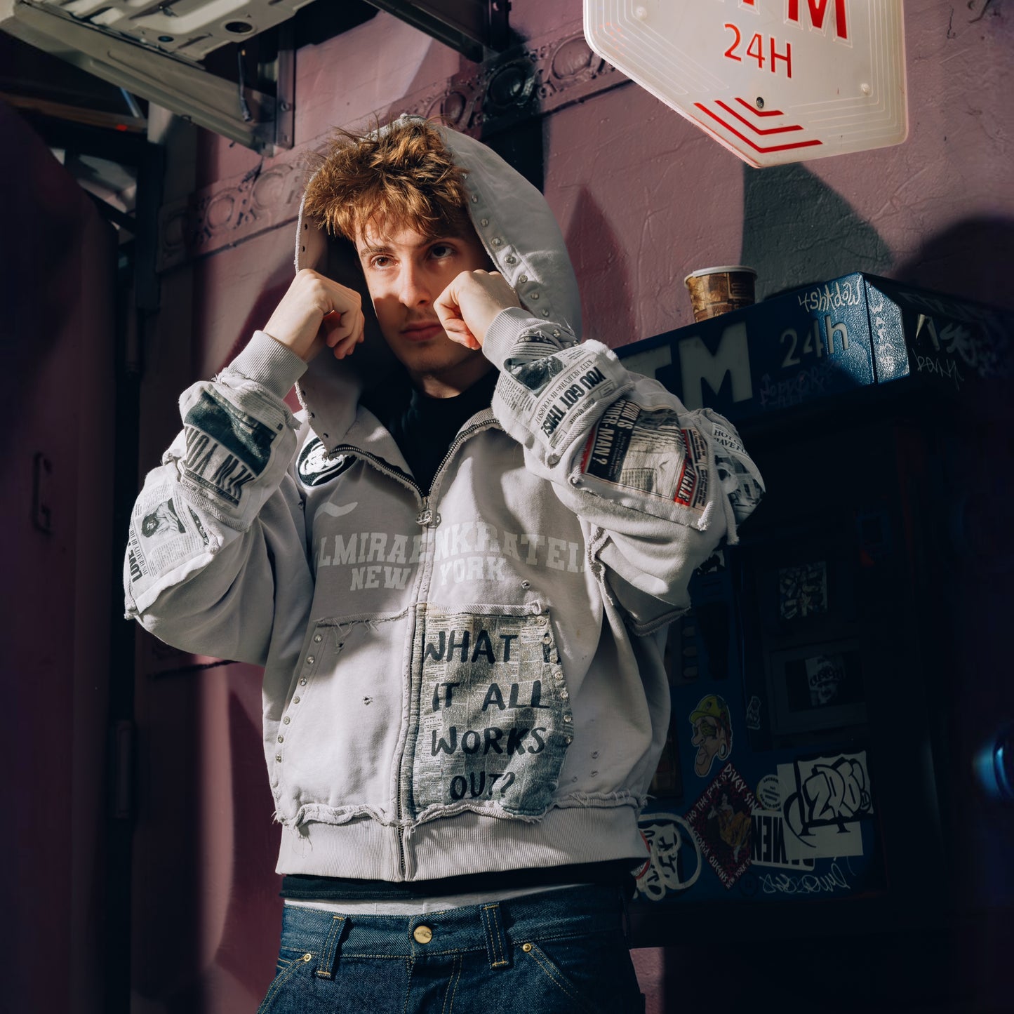 "MANIFESTO" ZIP-UP