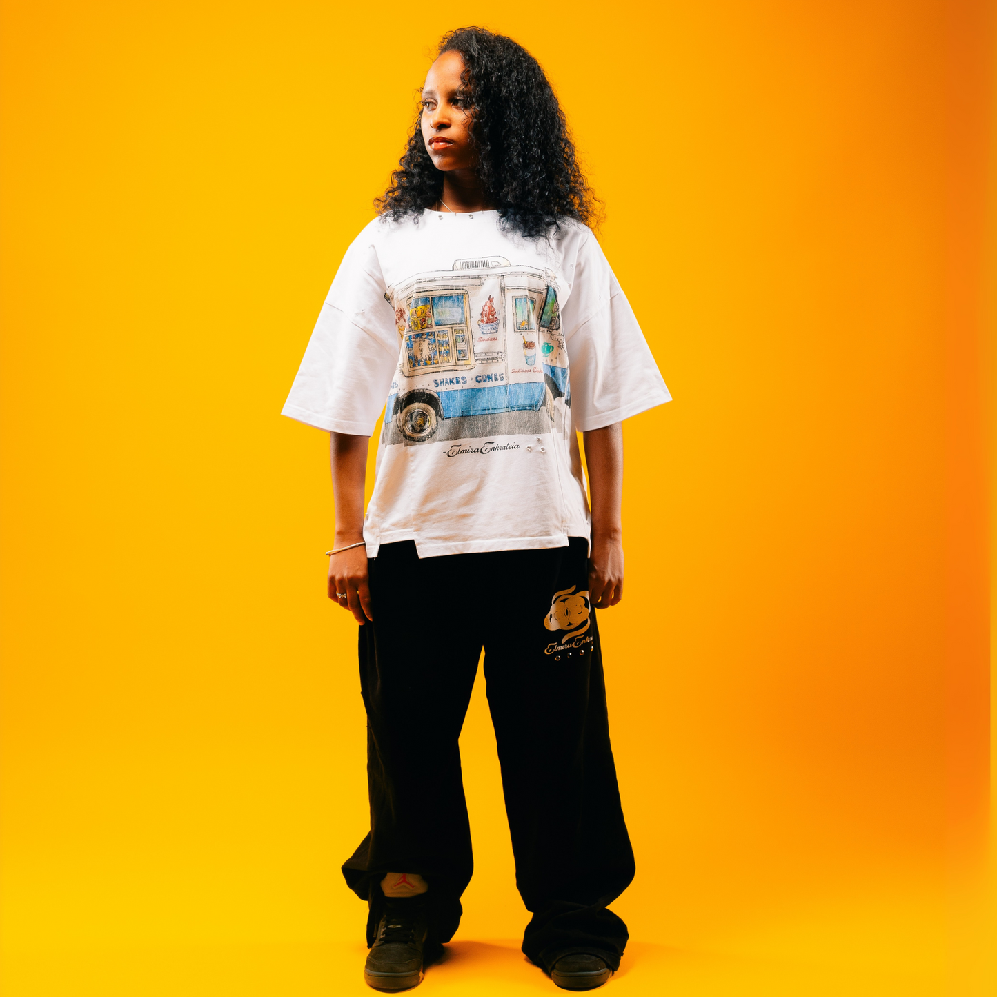 "Mr.softEE" Uneven Tee